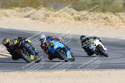 media/Jan-12-2025-CVMA (Sun) [[be1d2b16e3]]/Race 3-Amateur Supersport Middleweight/